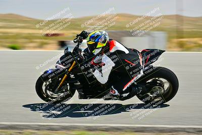media/Apr-13-2025-TrackXperience (Sun) [[fb1ef998a6]]/Level 2 (Intermediate)/Turn 8 (Session 3)/
